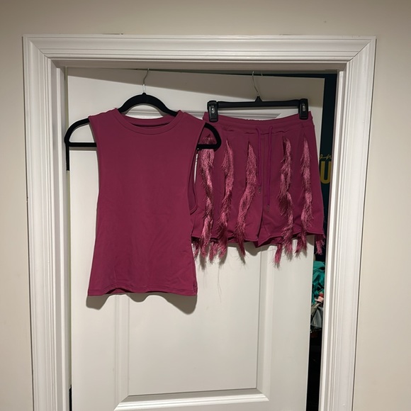 Fringe Short Set - Picture 3 of 3